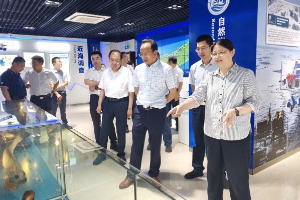继续了解另外海洋二所所长方银霞